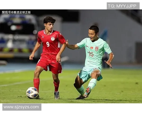 武汉足球队意识对比深度解析及其对球队表现的影响探讨